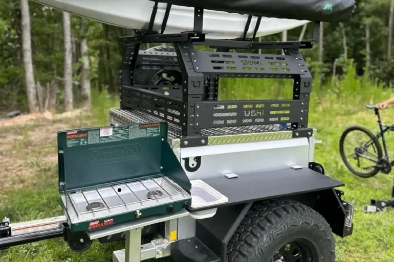 Rooftop tent and slide-out kitchen setup